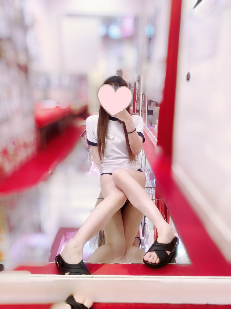 本日は19時まで出勤しの画像