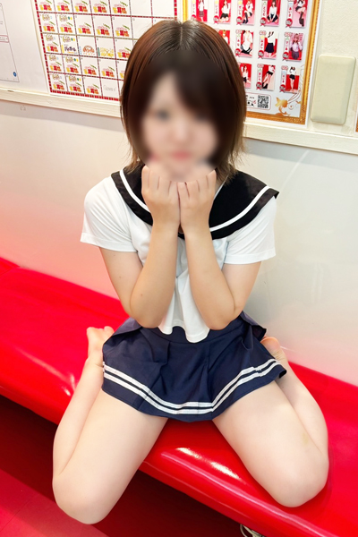 くろむ