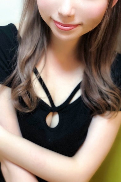 菅谷ゆの