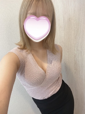 愛沢　ここあ