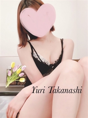 小鳥遊ゆり